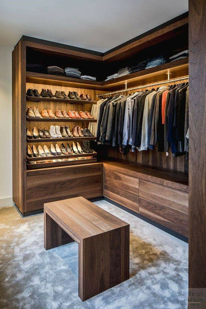 Custom Walk-in Closets