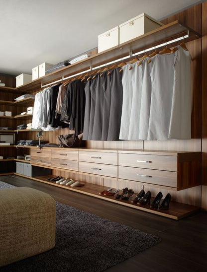 Custom Walk-in Closets